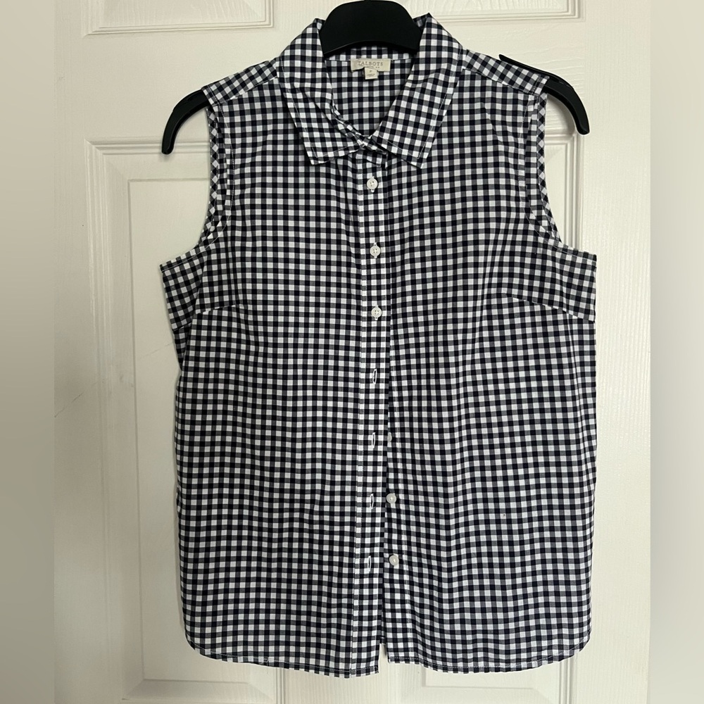 Talbots sleeveless gingham button down - Navy and White